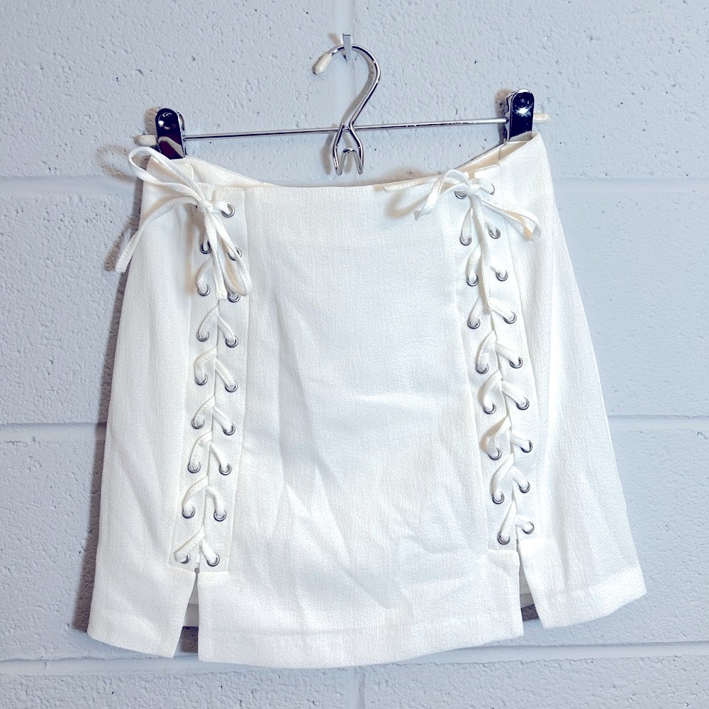NWT Abbeline Lace Up Mini Skirt